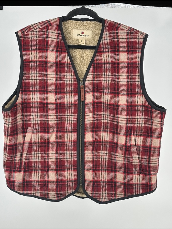 Woolrich Other - Men’s XL Woolrich Red and Cream Plaid Sherpa-Lined Zip Vest Cozy Outdoor